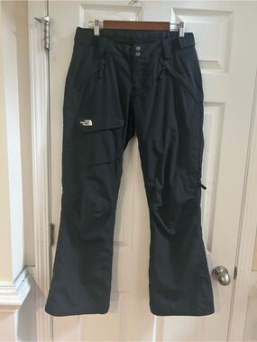 The North Face HyVent Ski Snow Pants Womens Black Waterproof Insulated Size M